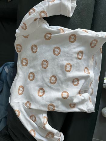 Vêtement bébé en 1mois