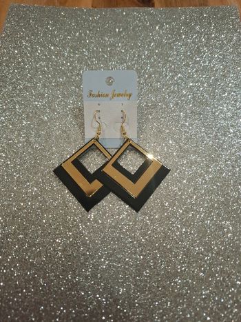 Boucle d'oreille losange