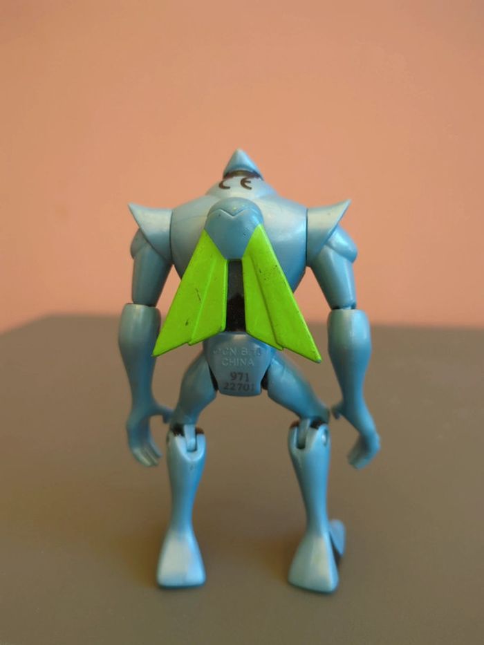 figurine ben 10 alien - photo numéro 2