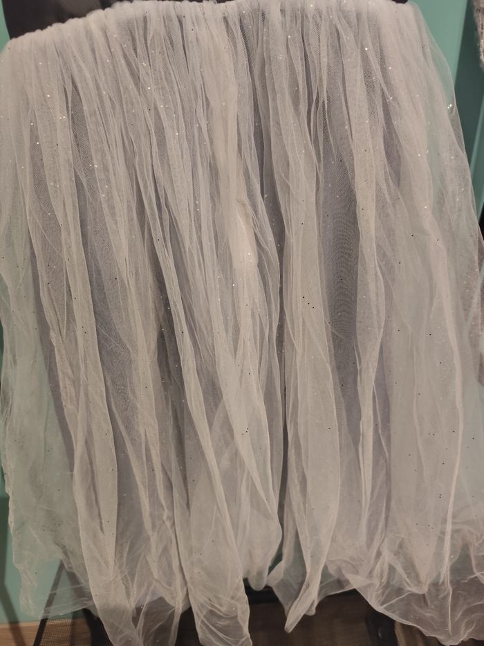 Jolie robe de soirée 7-8 ans - photo numéro 3