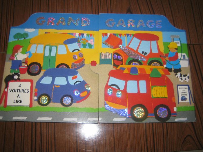 livre grand garage 4 voitures à lires cartonné TBE