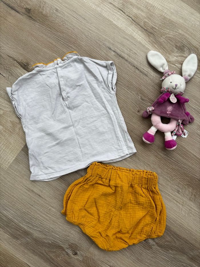 Ensemble t-shirt + bloomer taille 24 mois - photo numéro 3