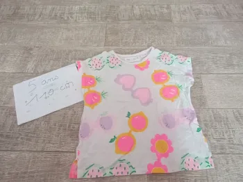 Tee shirt Zara 5 ans 110 cm