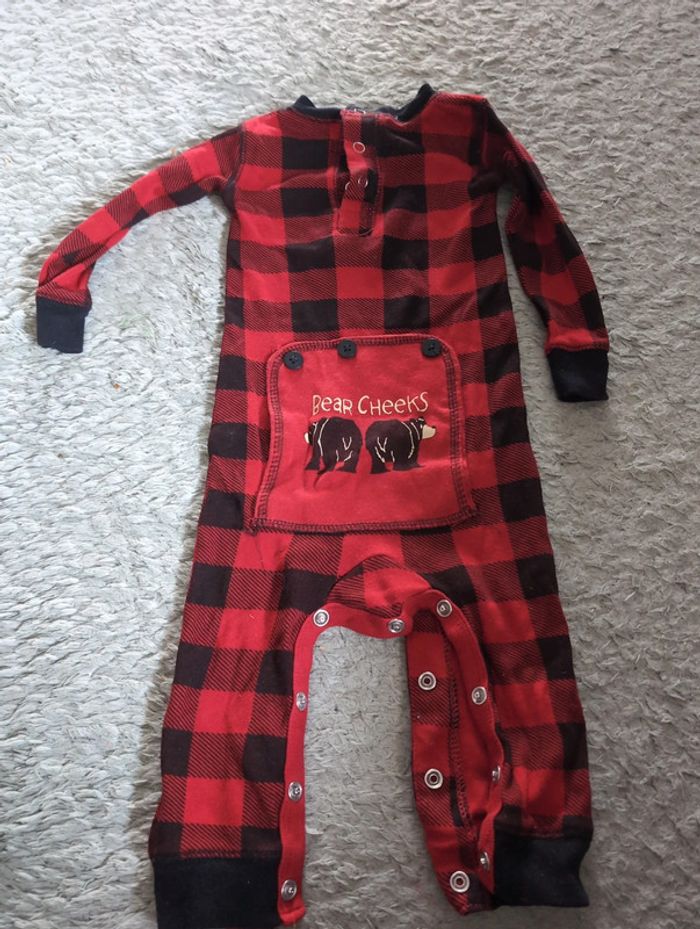 Lot pyjamas et body - photo numéro 3