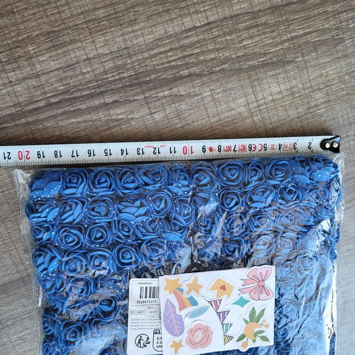 Lot de 144 rose bleues pour activité créative - photo numéro 4