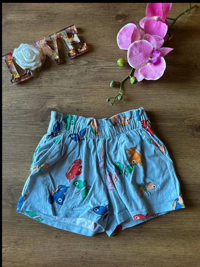 Short coloré H&M pour enfant