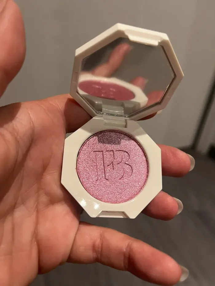 Fard à paupière  Highlighter Fenty beauty Killawatt foil wattabrat Neuf