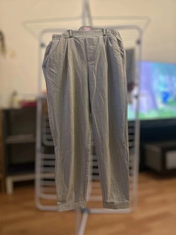 Pantalon cigarette à rayures gris 36Fr