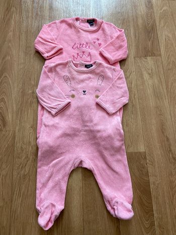 Lot de 2 pyjamas roses velours 3M