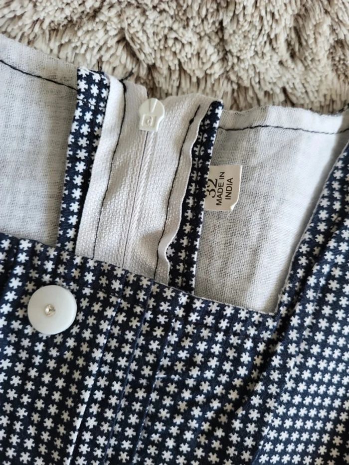 Robe fleurs 32 soit 12 ans neuve - photo numéro 2