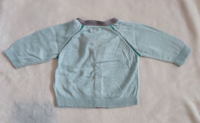 Gilet bleu ciel et taupe Vertbaudet taille 1 mois - photo numéro 3