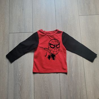 Maillot manche longue rouge et noir,Spider man. Garçon 2 ans. Marque Marvel Orchestra