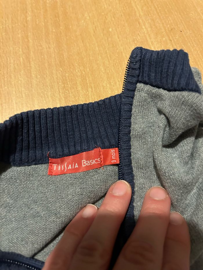 Lot de vêtements bébé taille 6 mois - photo numéro 7