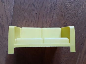 🎀 Canapé sofa jaune Barbie vintage