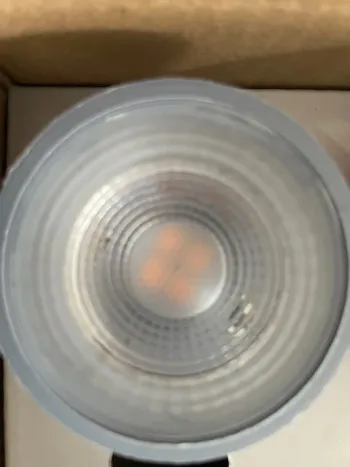 lot de 6 ampoules , Lampes GU 10 à Réflecteur Led jaune 4 w équivalant a 50 w Halogène