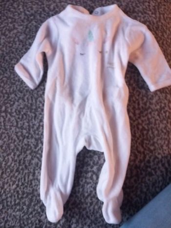 Pyjama kiabi taille 3mois 56/62cm 6kg