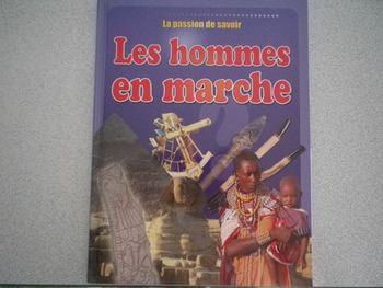 LES HOMMES EN MARCHE