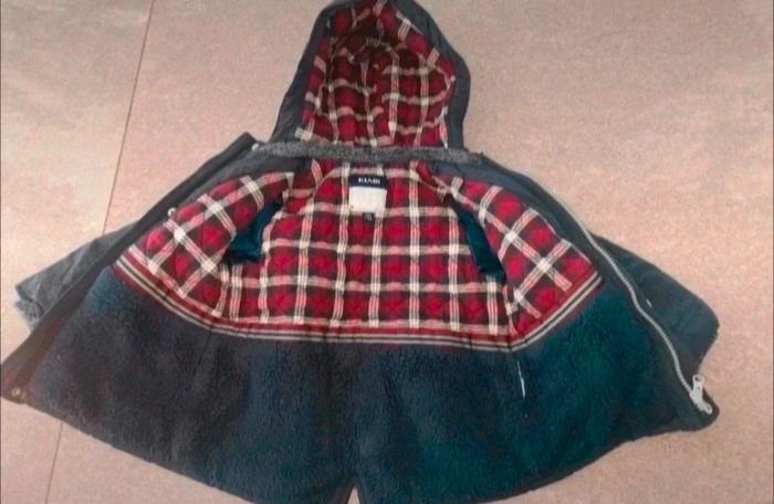 Manteau à capuche chaud garçon 3 ans comme NEUF - photo numéro 2