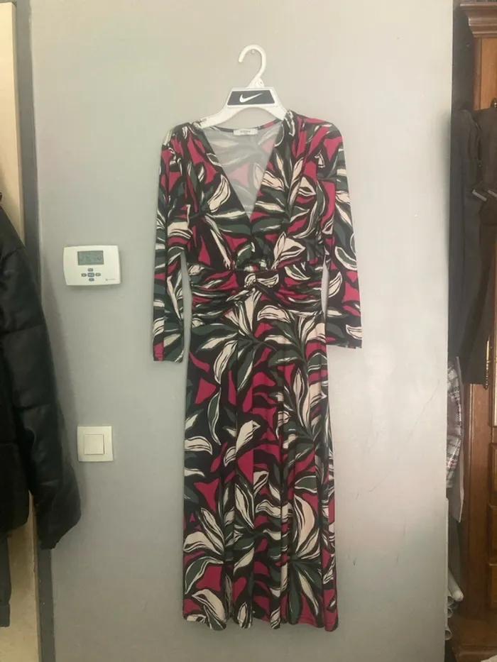 Robe Égérie Paris – Taille unique – Col V