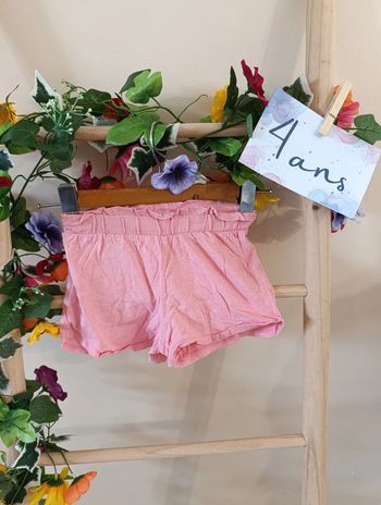 Short léger Kiabi 4ans