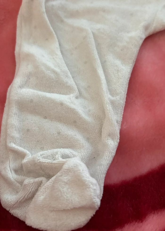 Pyjama blanc - photo numéro 3