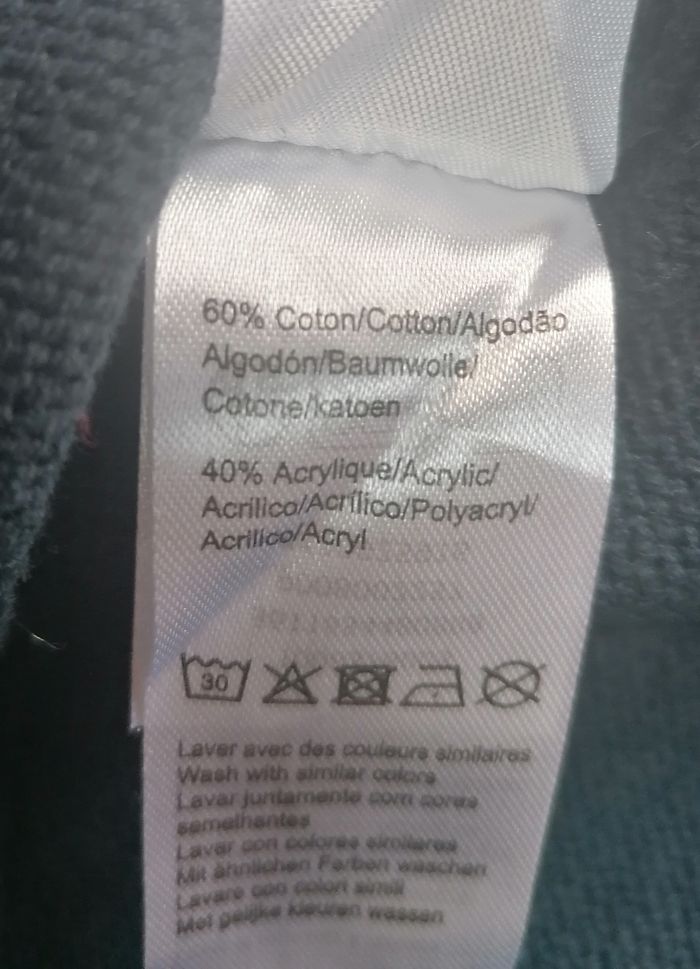 Pull mixte ❄️ 12 ans - photo numéro 7