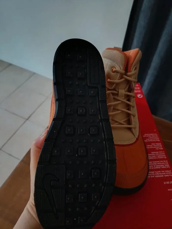 Baskets bottines boots Nike woodside high - photo numéro 6
