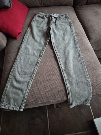 Jean neuf jennyfer coupe mom