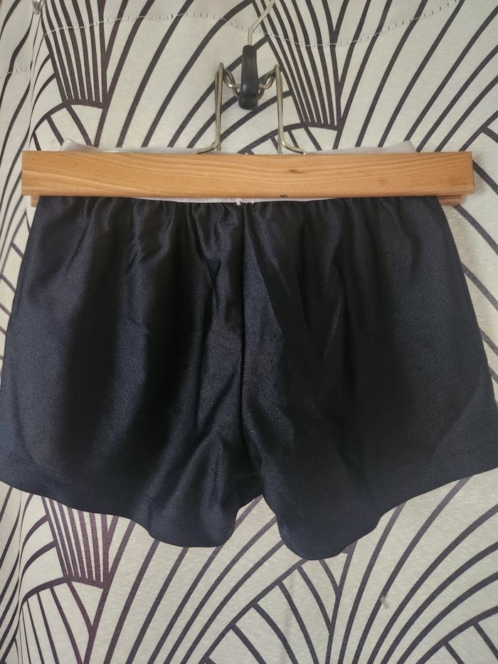 Short - photo numéro 2