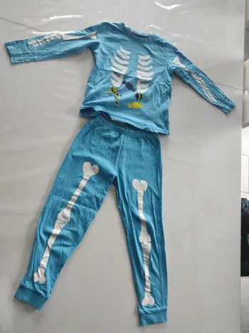Pyjama squelette réfléchissant
