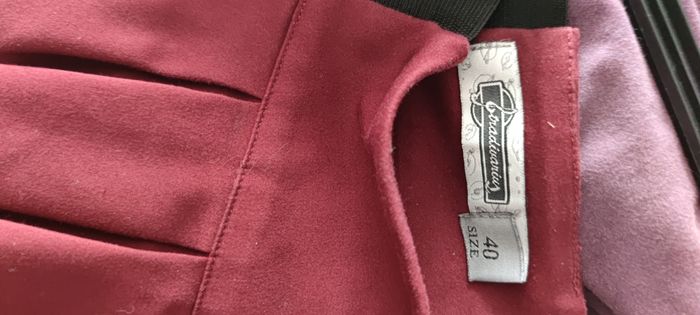 jupe Bordeaux - photo numéro 3