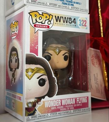 Funko Pop Wonder Woman Flying #322