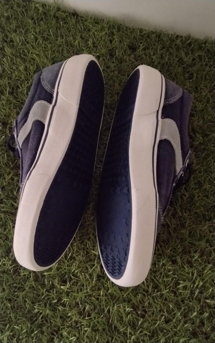 Basket Levi's garçon pointure 31 - photo numéro 4