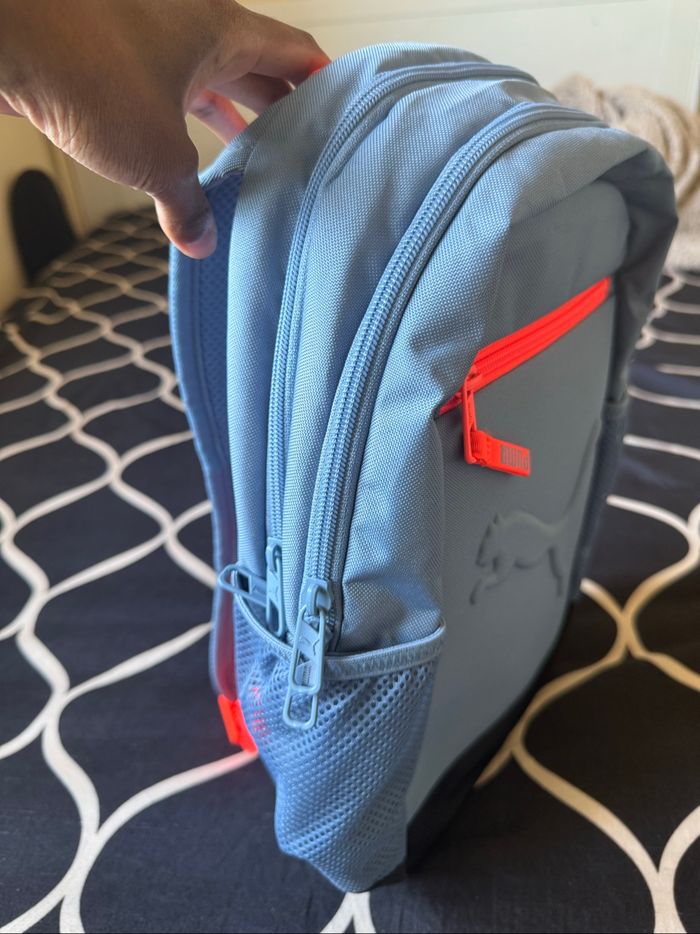 🎒 Sac à dos Puma – Bleu et détails orange fluo – Neuf avec étiquettes - photo numéro 4