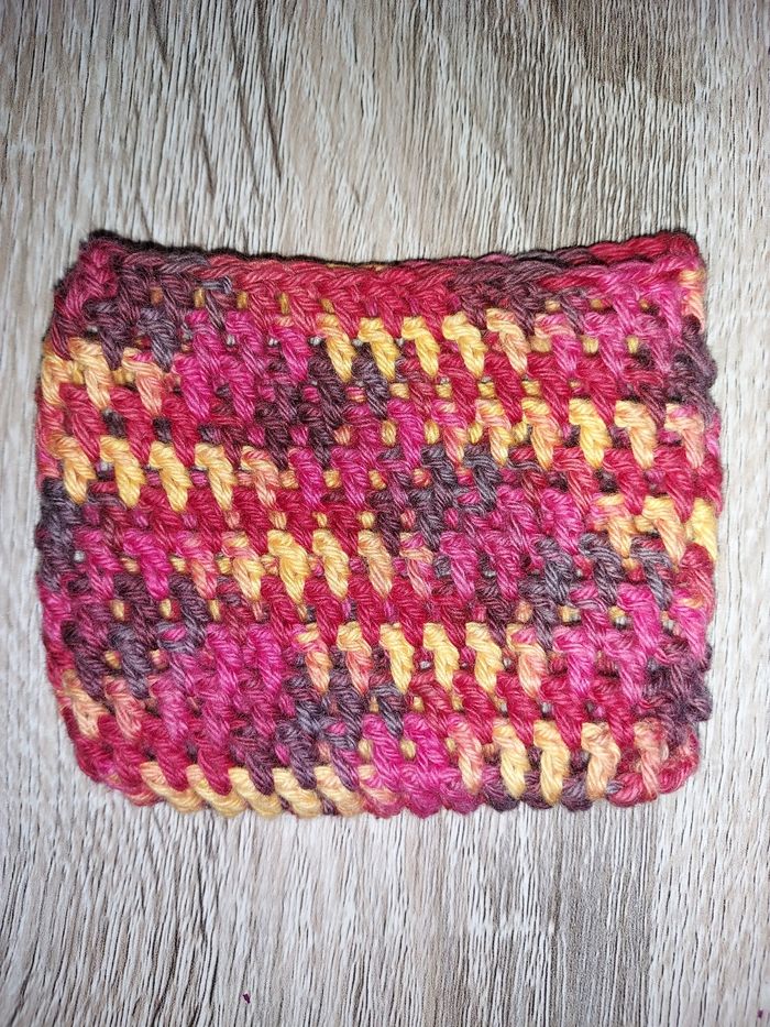 Crochet fait mains ( trousse et porte monnaie