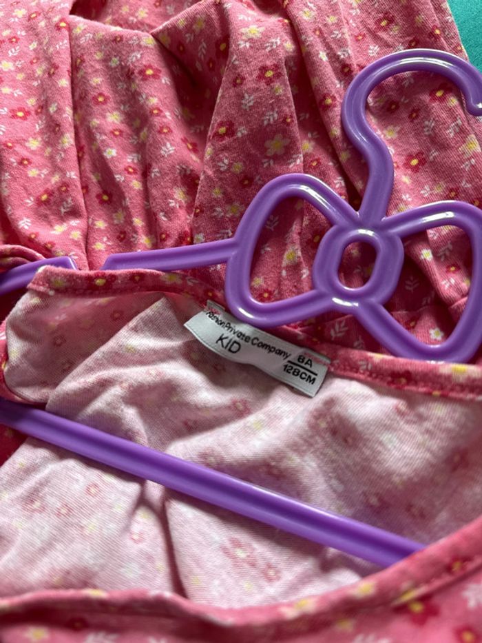 Lot robe 8 ans - photo numéro 2