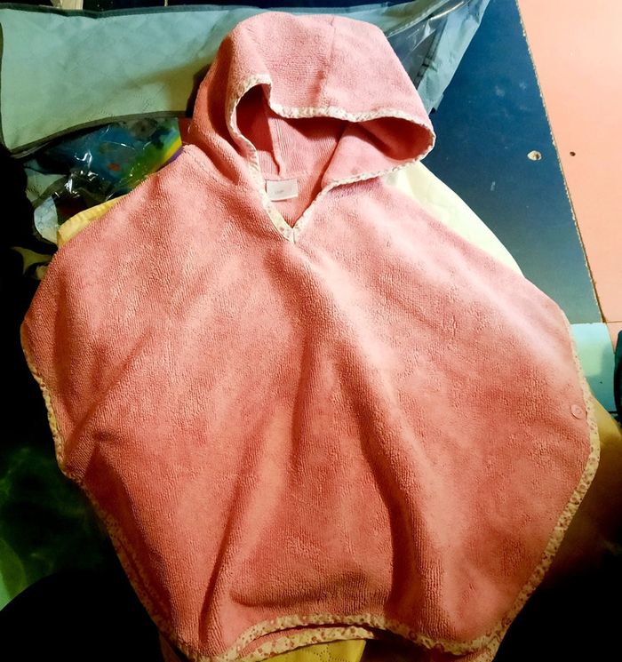 Pocho serviette de bain rose