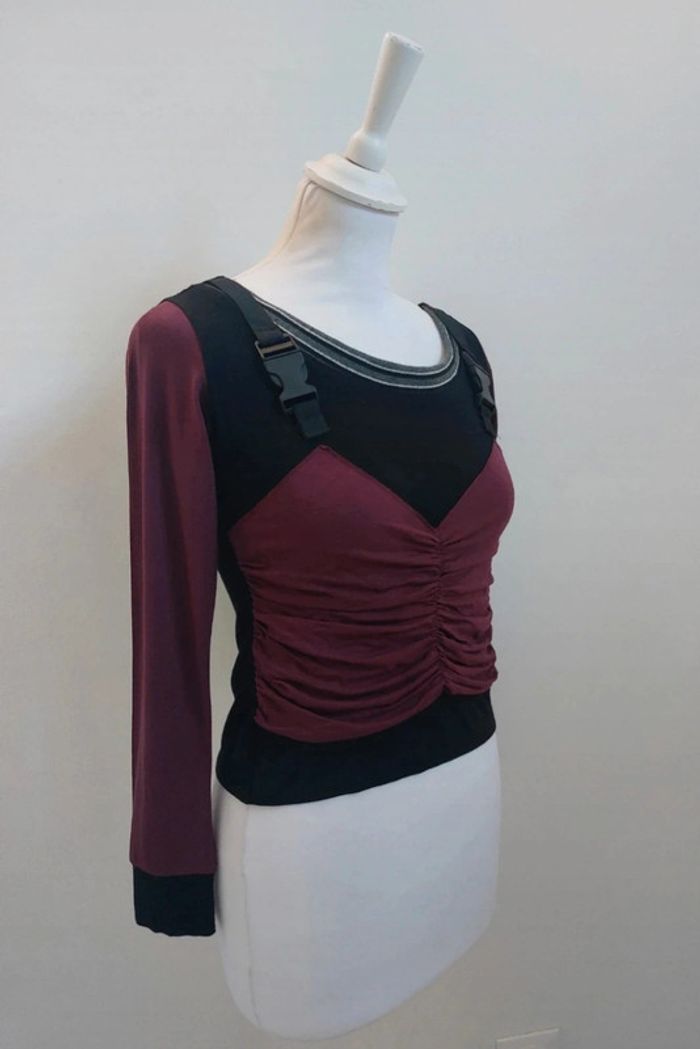 Top vintage y2k avec fronces et clips bordeaux et noir taille S - photo numéro 2