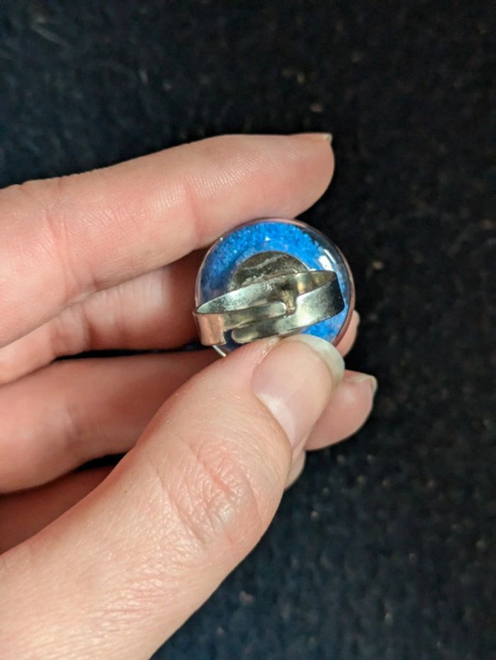 Bague ronde en verre style pylônes - photo numéro 2