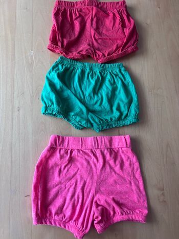 Lot de 3 shorts fins 24M