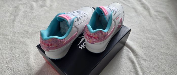 Basket reebok neuve taille 38 - photo numéro 3