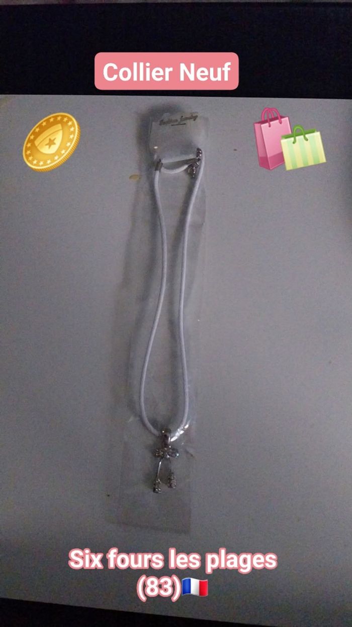 Collier Neuf