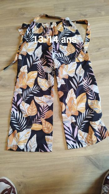 Pantalon neuf fille 13-14 ans