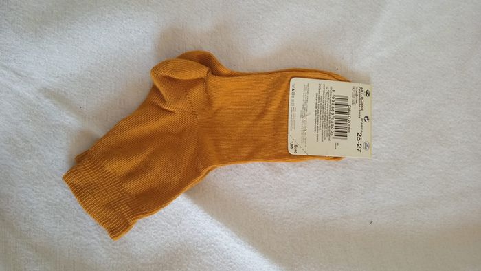 Lot 3 paires de chaussettes 3 couleurs garçon 3 ans 25/27 - photo numéro 7
