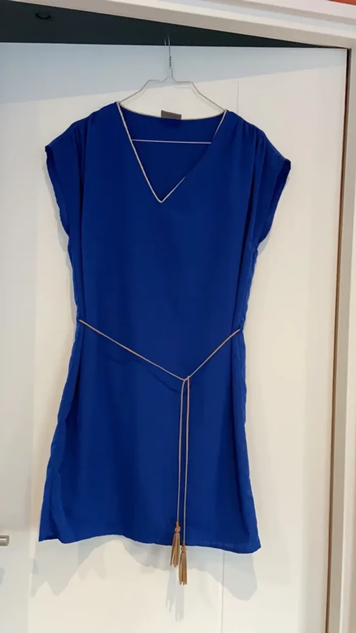 Robe xs