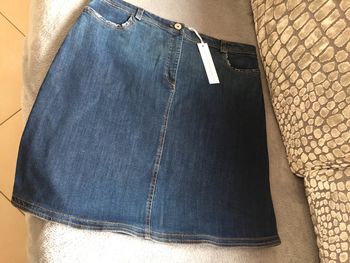 Jupe en jean taille 44 neuf
