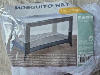 Moustiquaire pour lit parapluie