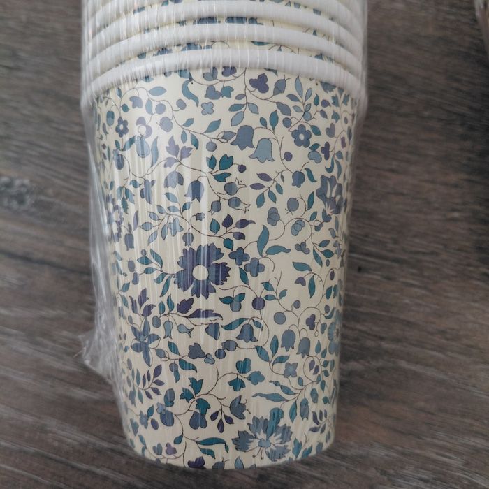 Lot de 20 gobelets en carton motifs liberty - photo numéro 2