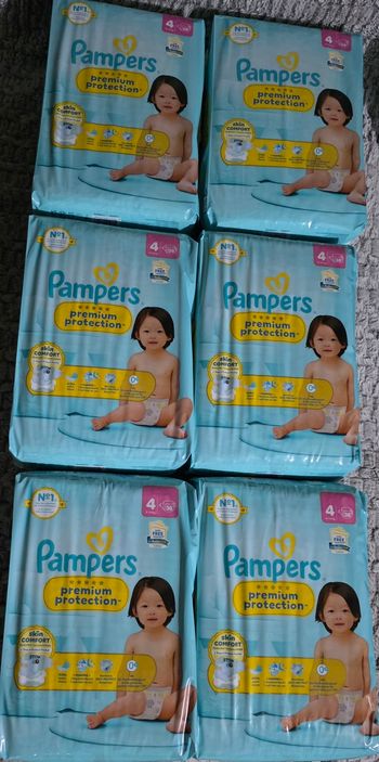 Couches Pampers premium protection taille 4x6