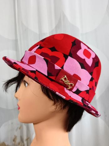 Dolce et Gabbana | Chapeau fleurie | t. S